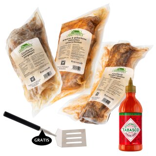Grillpaket mit Sriracha, Rippchen, Lammhaxe &amp; H&auml;hnchenschenkeln